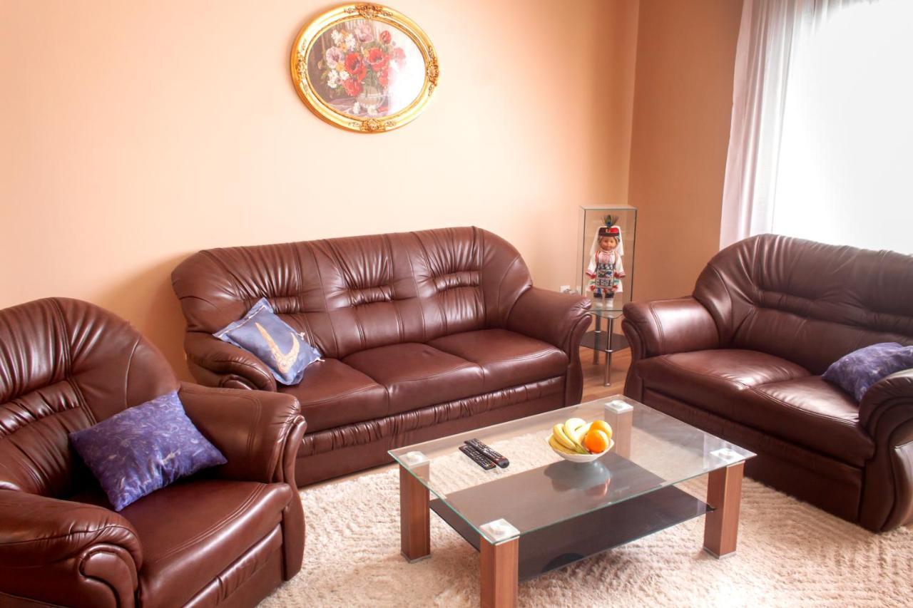 Apartment Juric Kaštel Novi Екстериор снимка