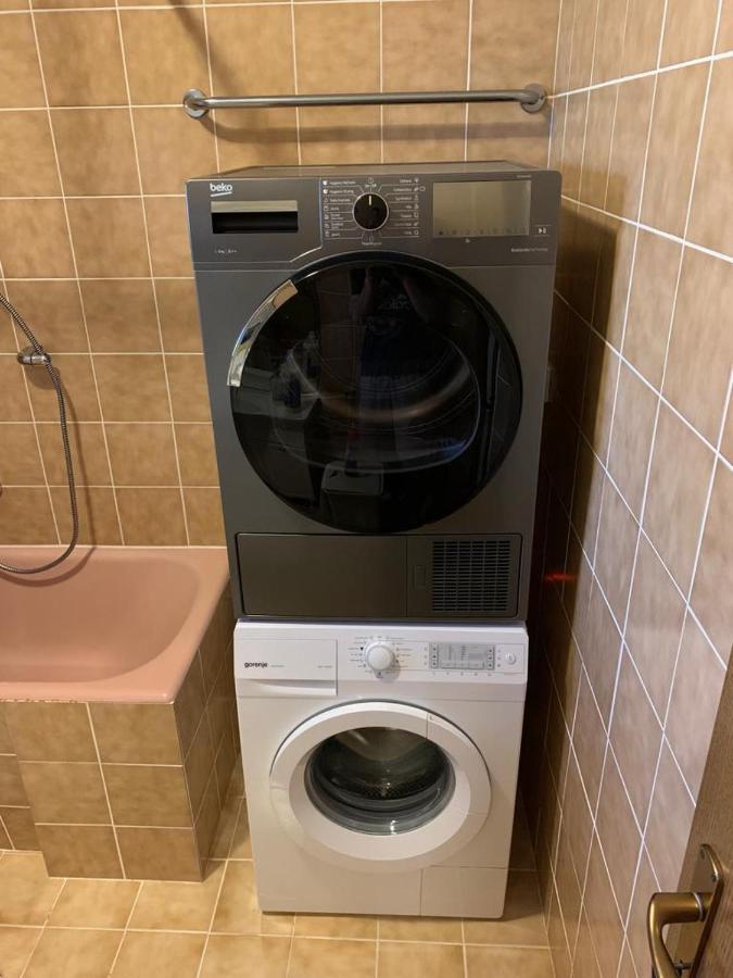 Apartment Juric Kaštel Novi Екстериор снимка